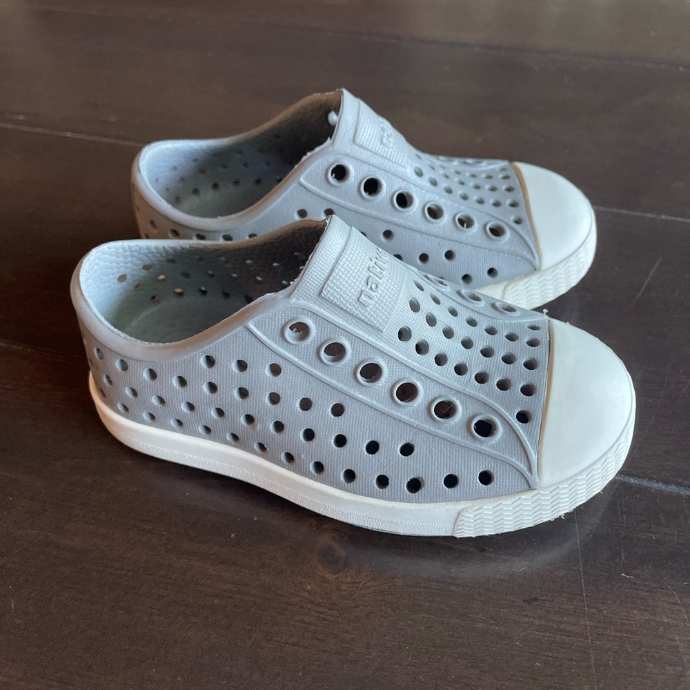 Native Shoes - Grey, Toddler’s size 5